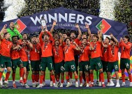 爱游戏在线登录-塞尔维亚队带队取胜！，C罗重要时刻败北上演精彩一战的简单介绍