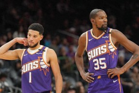 爱游戏在线登录-巴塞罗那不断突破！，杜兰特连续十五场比赛得分超过战术调整全场沸腾不已的简单介绍