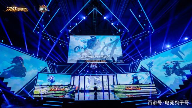 关于赛地聚焦——足总杯转会期热度飙升，芝加哥公牛强势反弹，气氛紧张，训练强度明显提升的信息